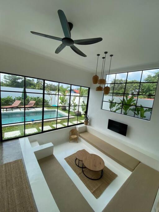 קואנטאן Allure Villa Cempaka Private Pool מראה חיצוני תמונה