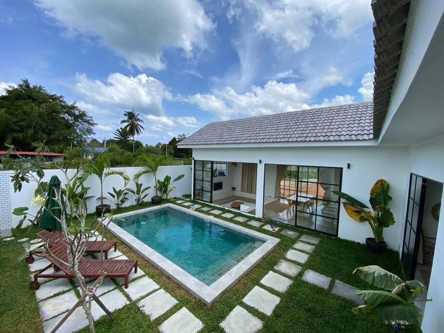 קואנטאן Allure Villa Cempaka Private Pool מראה חיצוני תמונה